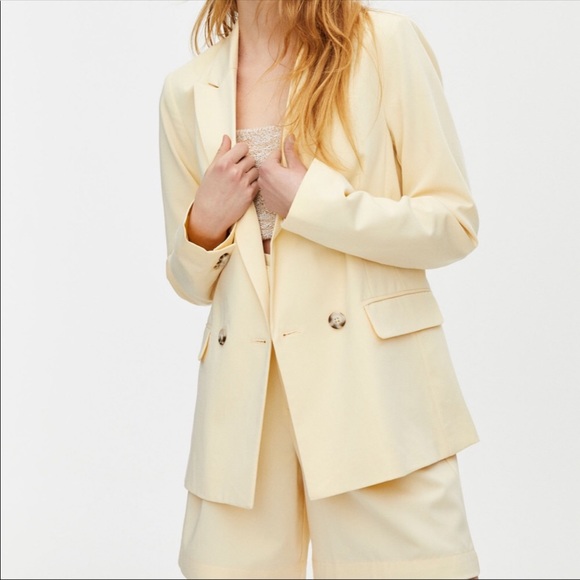 Light yellow blazer - Picture 3 of 3